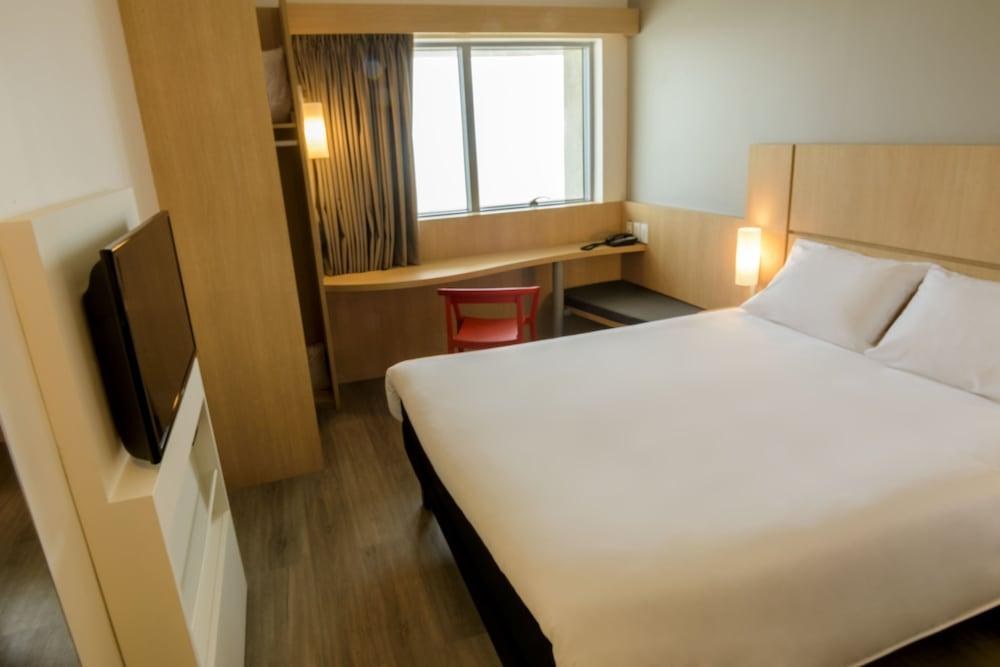 Ibis Cartagena Marbella photo 2