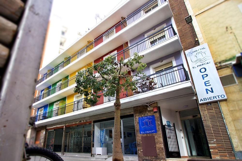 Hostal El Mercat photo 2