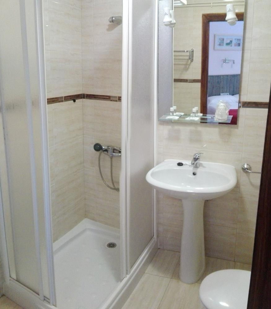 Hostal Cruce photo 4