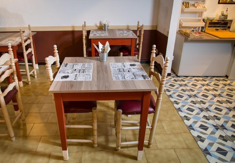 Hostal Plaja photo 3