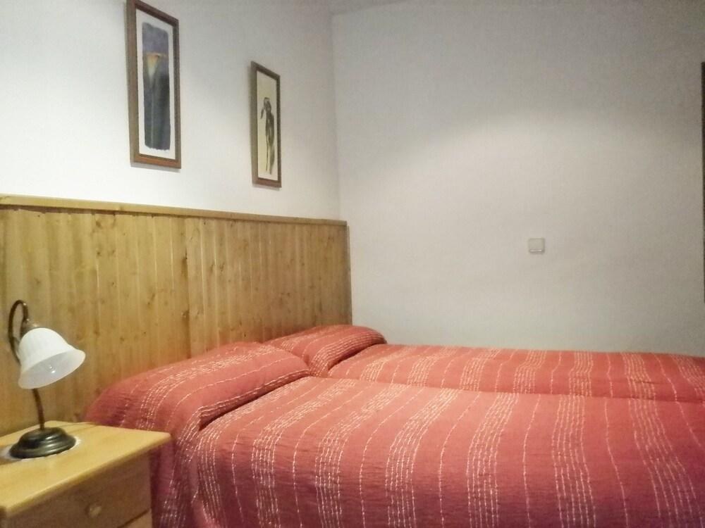 APARTAMENTOS VILLANUA 3000 photo 3