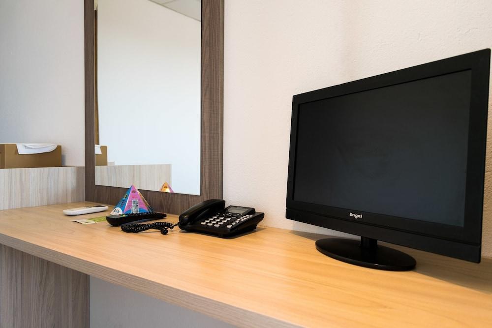 Hotel Portbo photo 3