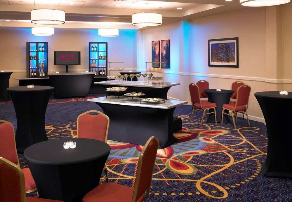 CHICAGO MARRIOTT OAK BROOK photo 2