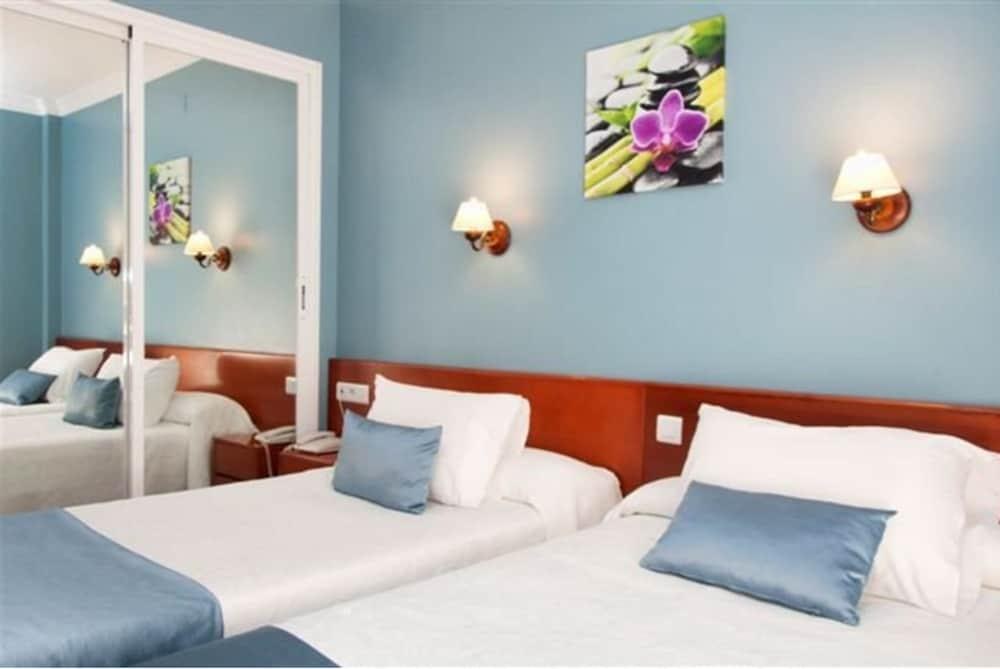 Romerito Hotel photo 2