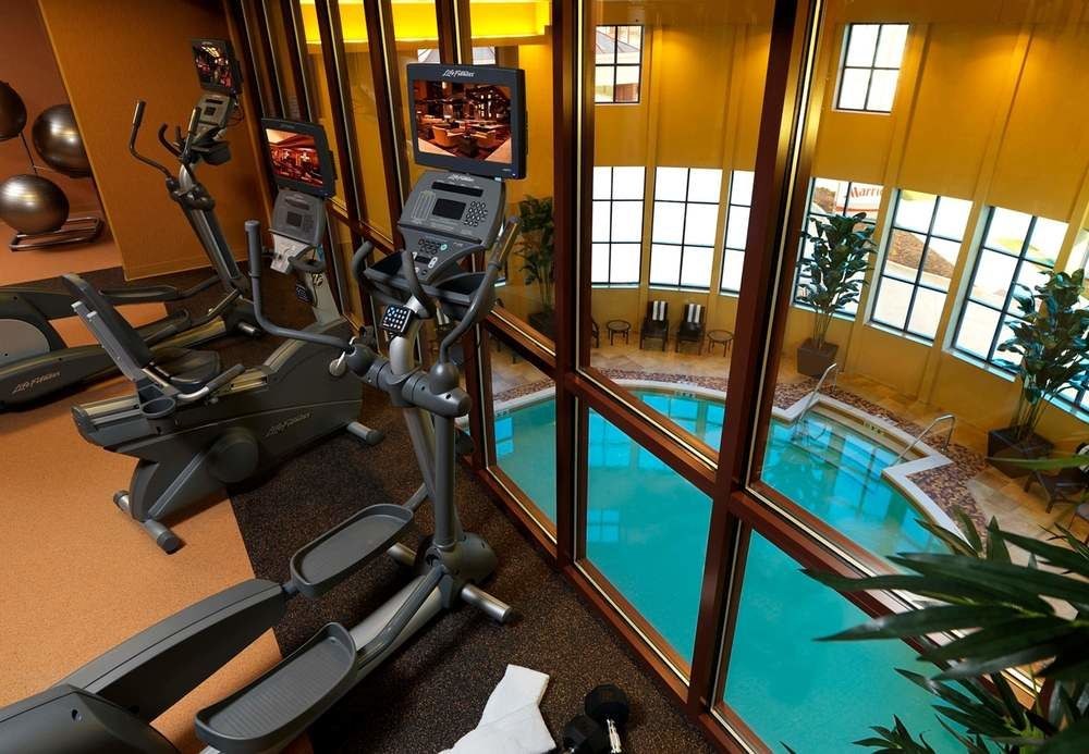 BLOOMINGTON-NORMAL MARRIOTT HOTEL  CONFERENCE CENTER photo 1