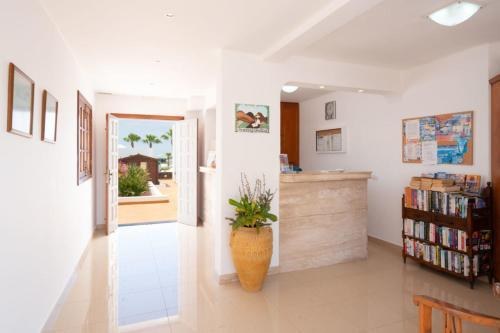 APARTAMENTOS PRINCESA GUAYADEQUE photo 4