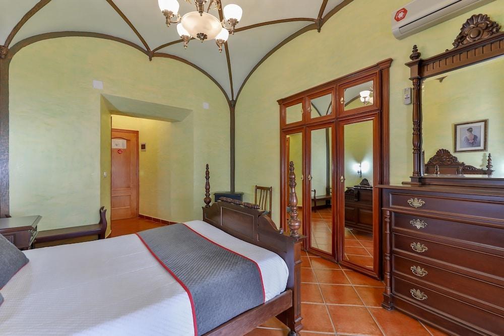 OYO HOTEL LAS PALMERAS photo 4