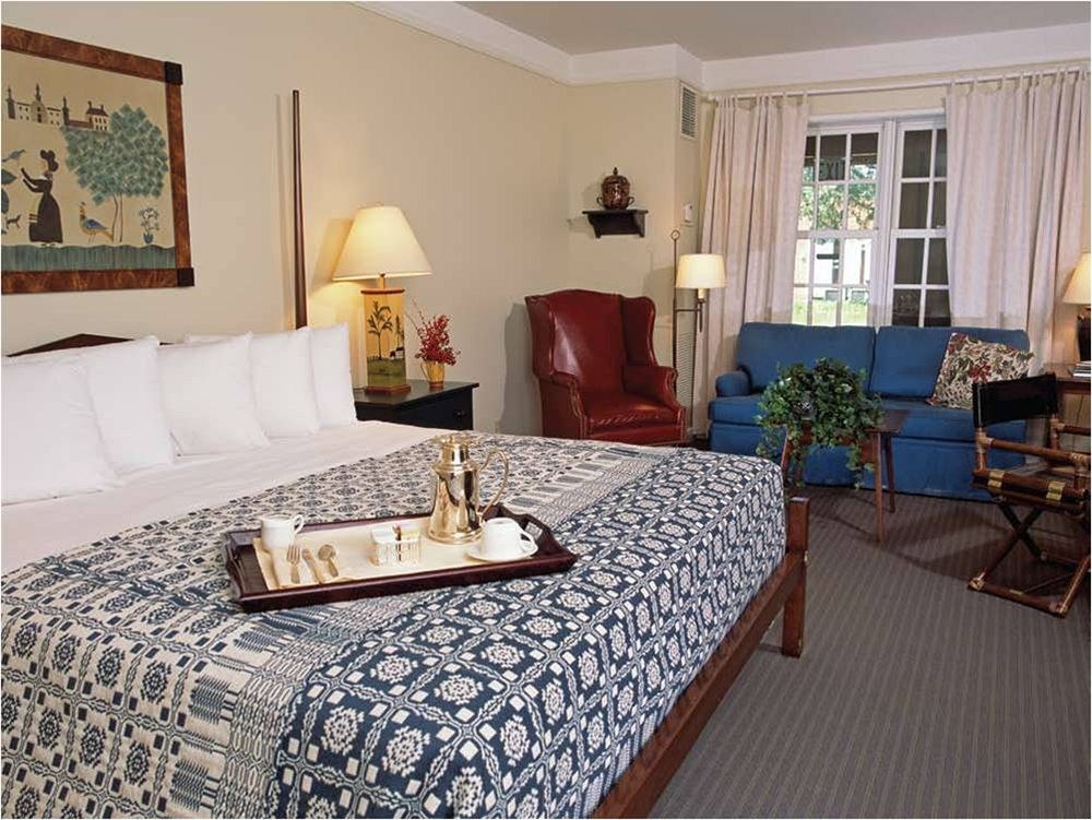 WILLIAMSBURG LODGE, AUTOGRAPH COLLECTION photo 2