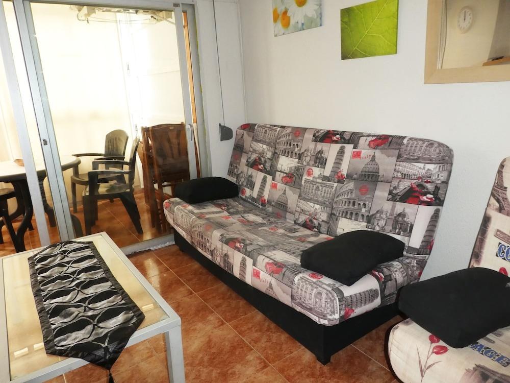APARTAMENTOS GANDÍA BELLREGUARD 3000 photo 4