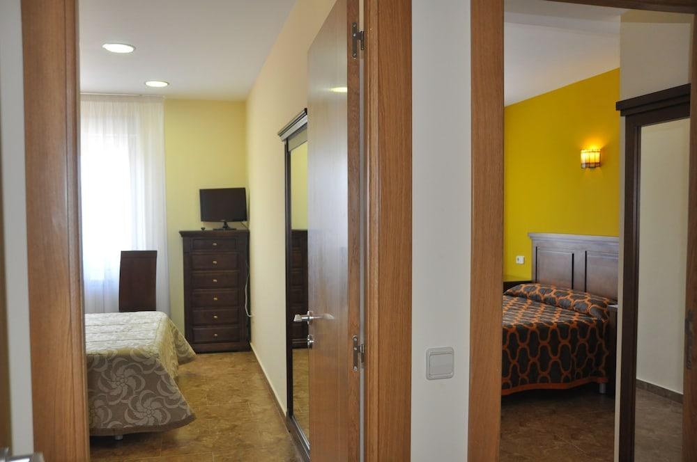 Hotel de Alba photo 2