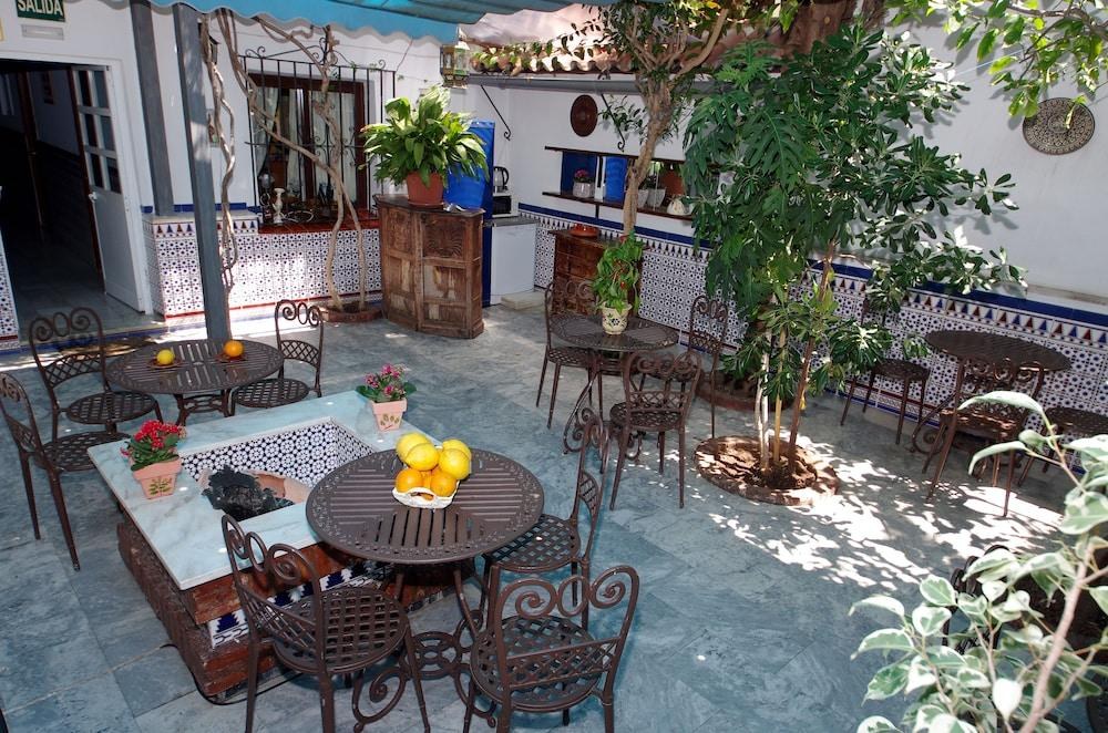Pension Aduar photo 3