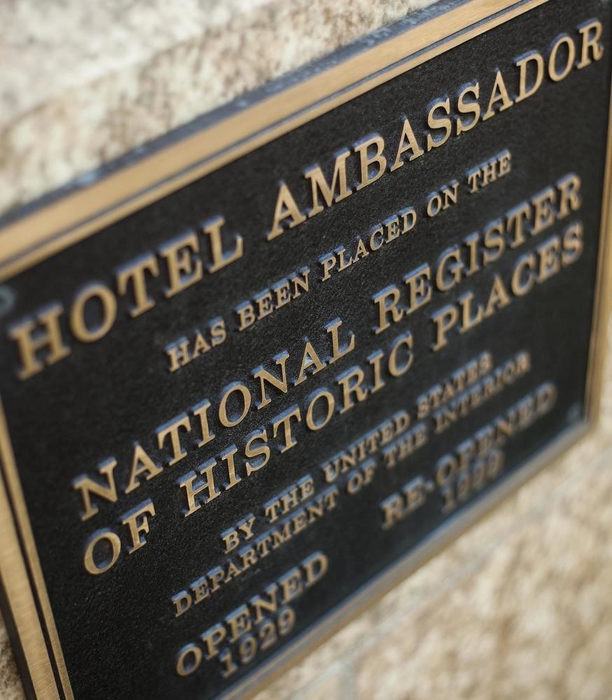 AMBASSADOR HOTEL TULSA, AUTOGRAPH COLLECTION photo 2