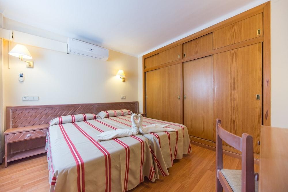 Apartamentos Carlos V photo 4