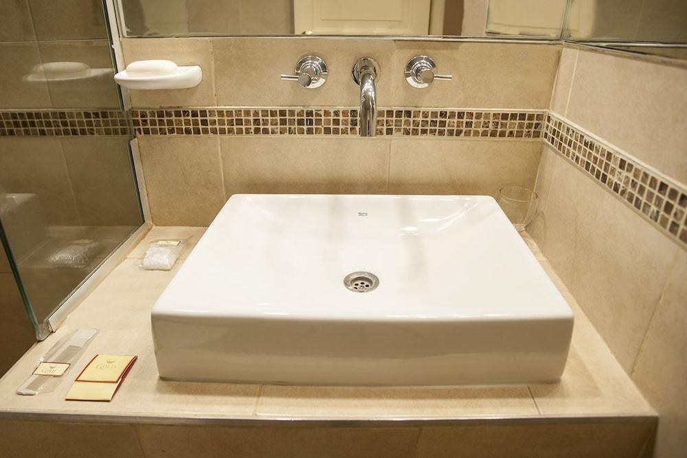 HOTEL CAROLLO GOLD photo 1