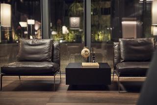 Hilton Lake Como photo 2