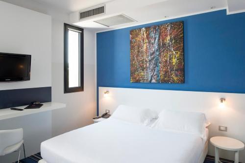 Neo Hotel Bresso (ex CdH Milano Niguarda) photo 1