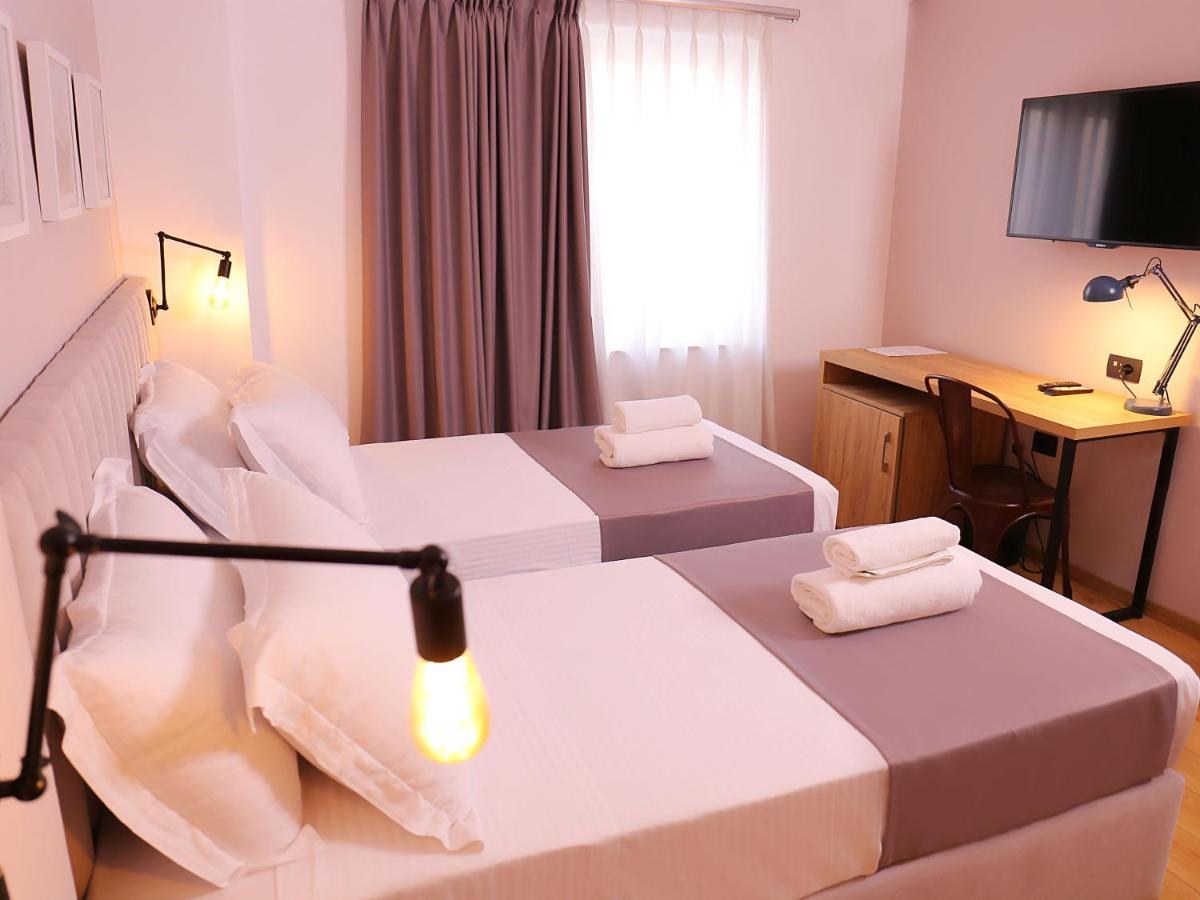 ODA HOTEL TIRANA photo 4