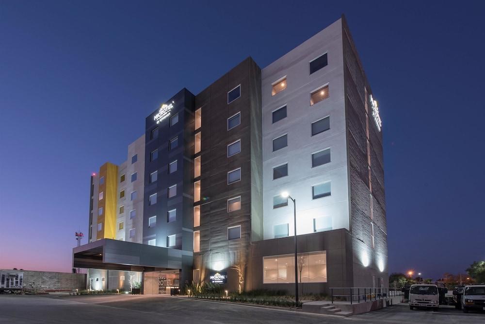 Microtel Inn & Suites by Wyndham San Luis Potosi photo 3