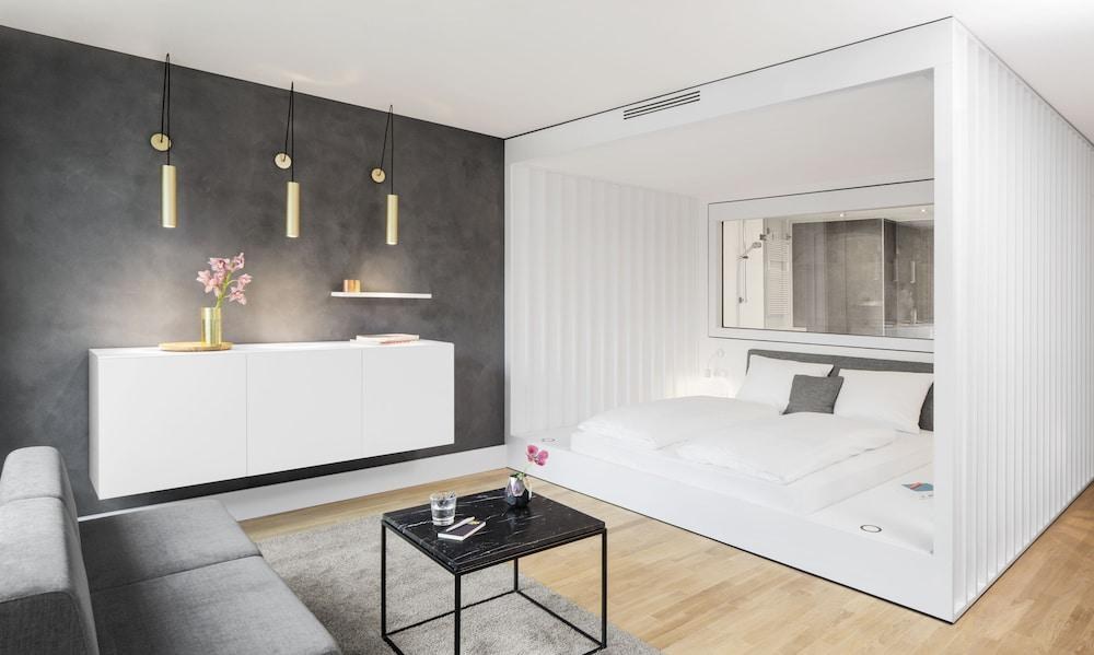 AMANO HOME Apartments photo 2