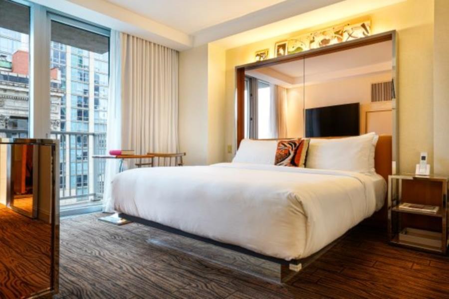 MONDRIAN PARK AVENUE photo 1