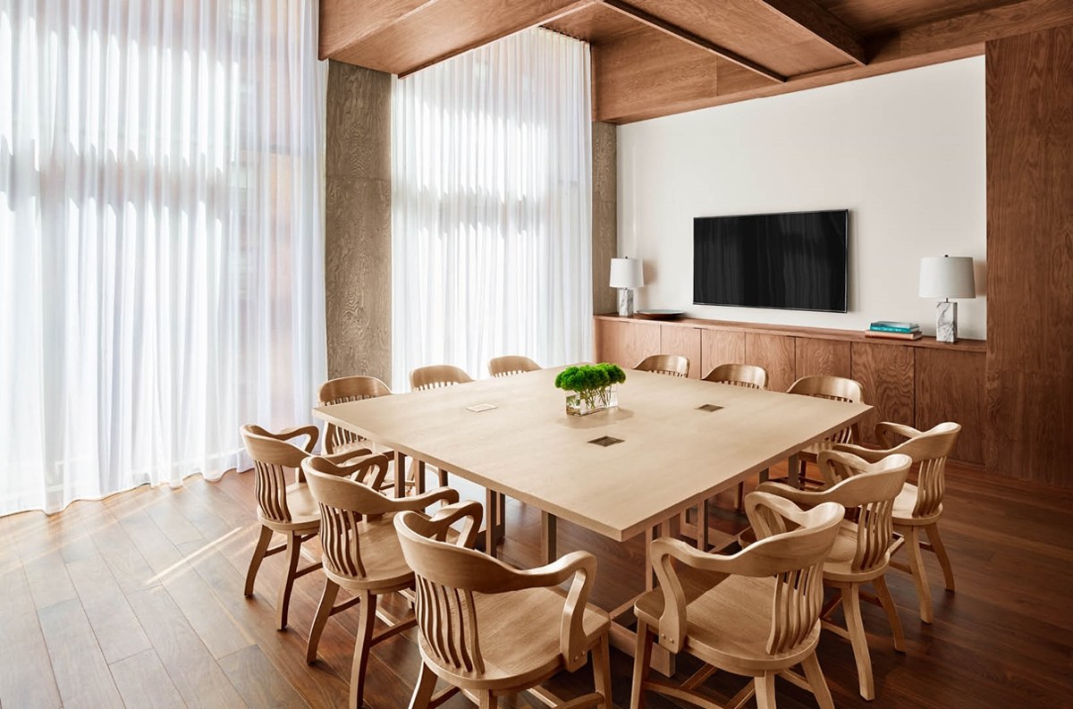 PUBLIC, AN IAN SCHRAGER HOTEL photo 4