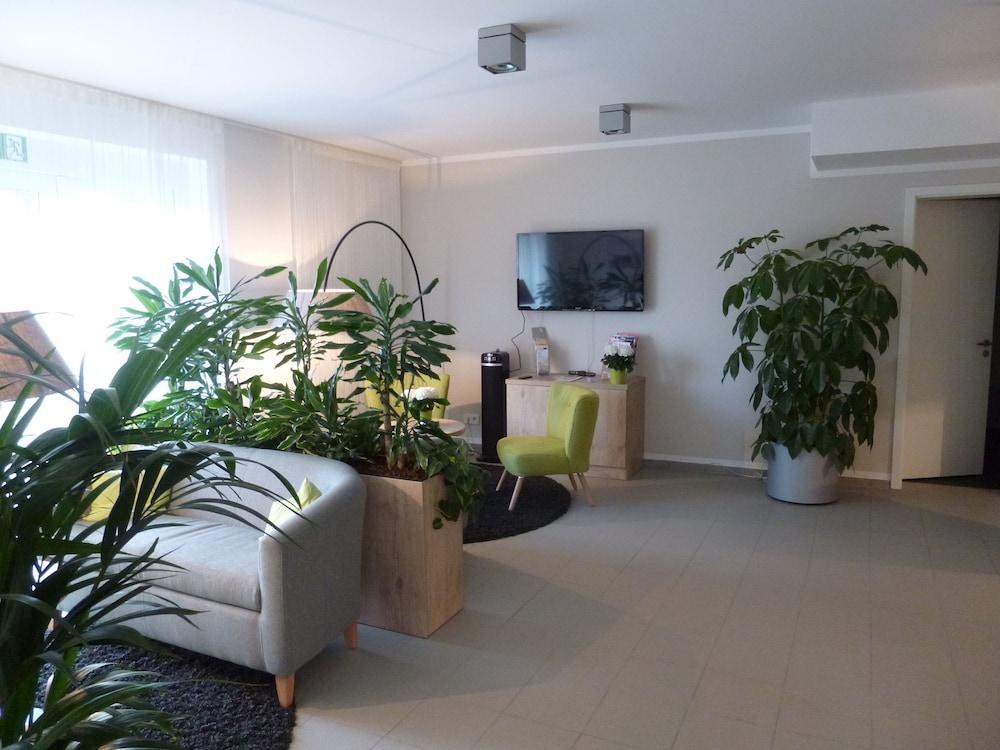Adapt Apartments Berlin-Adlershof