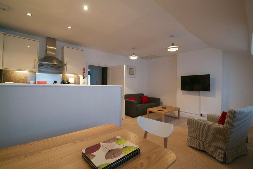 ACORN - GOWER STREET APARTMENTS photo 1