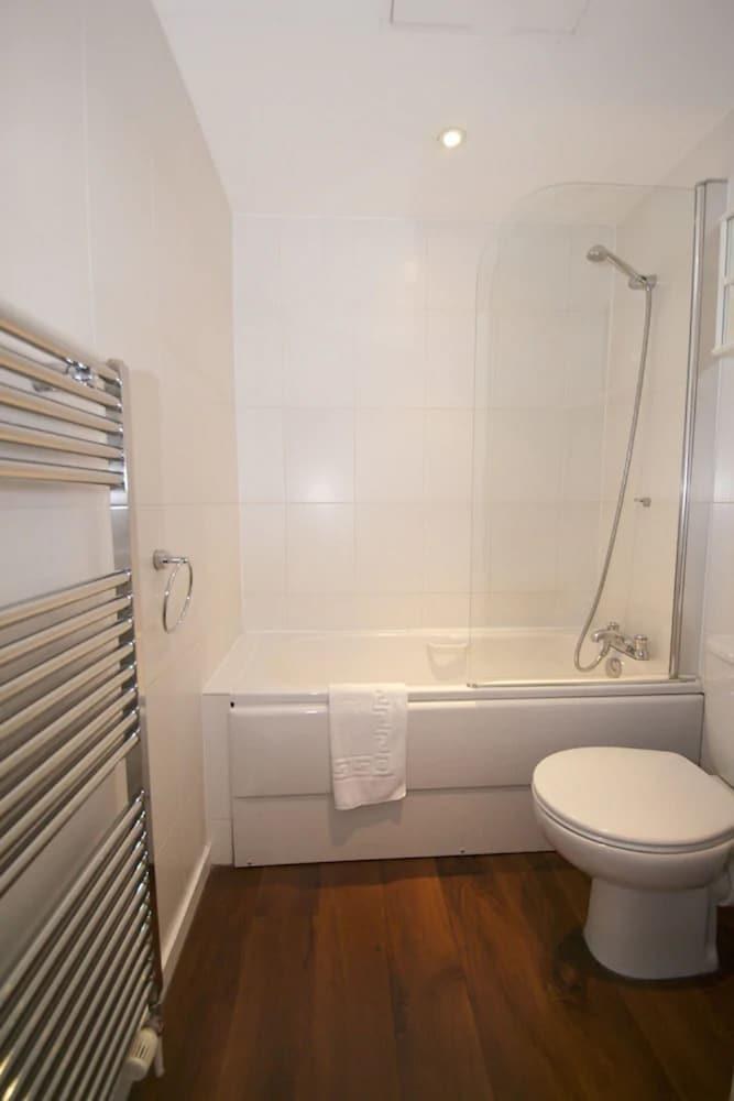 ACORN - GOWER STREET APARTMENTS photo 4