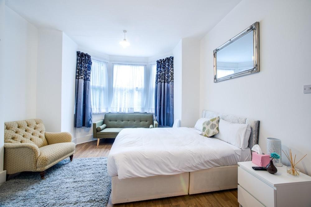 United Lodge Hotel & Apartments photo 3