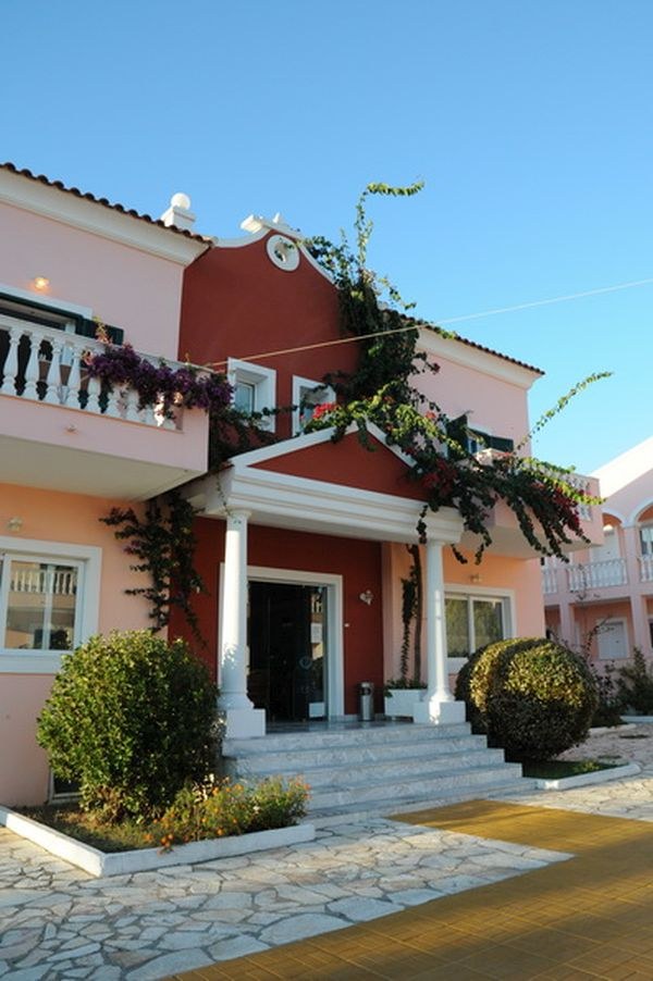 Eriva Hotel photo 1