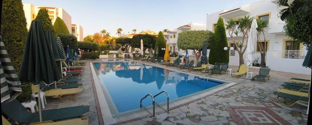 APARTMENTS  NIKOLAS VILLAS photo 1