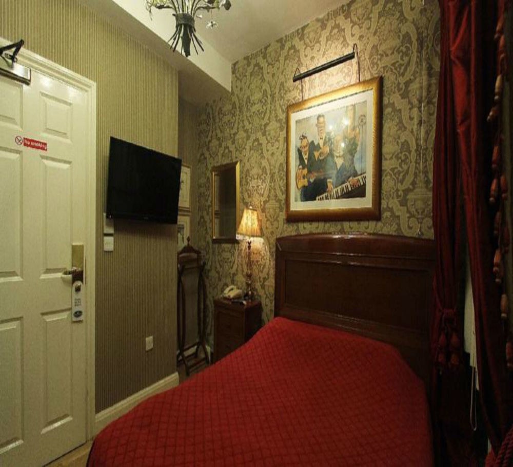 Opulence Boutique Hotel photo 1