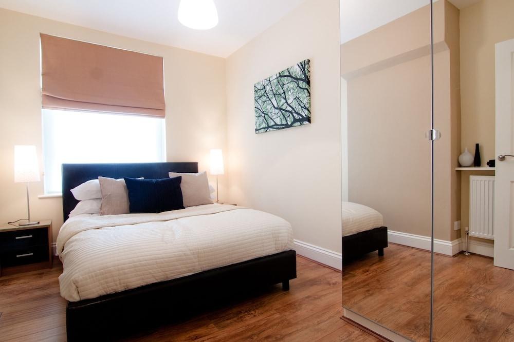 SHQ Apartments photo 4