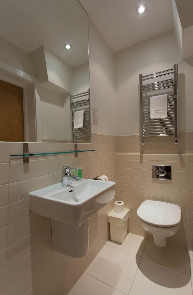 Princes Square Serviced Apartments photo 2