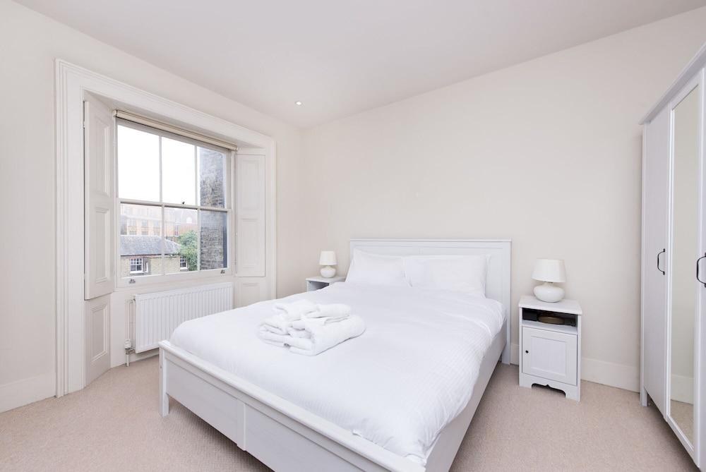 KNIGHTSBRIDGE HOLIDAY APARTMENT photo 2