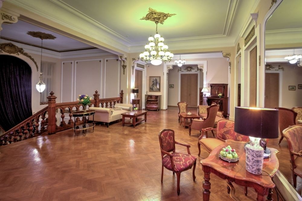 Grand Boutique Hotel photo 1