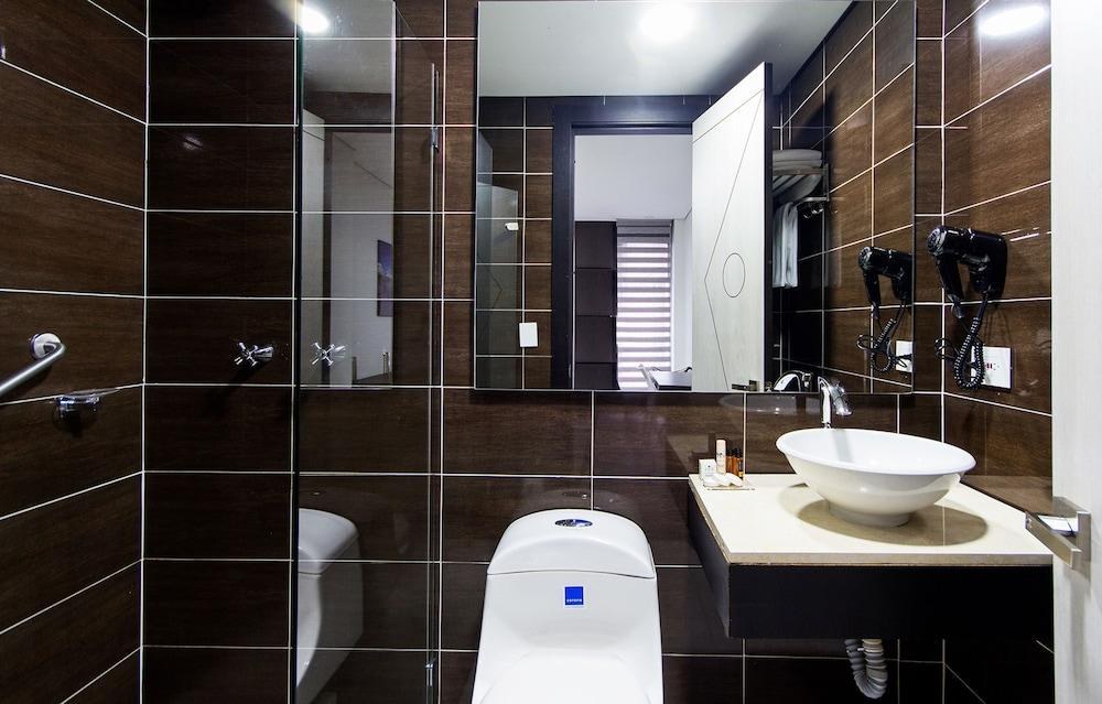 Hotel American Visa Tower photo 4
