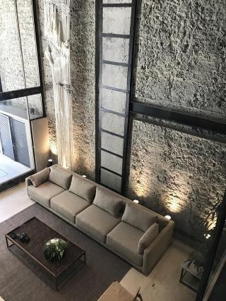 AQ Tailored Suites photo 2