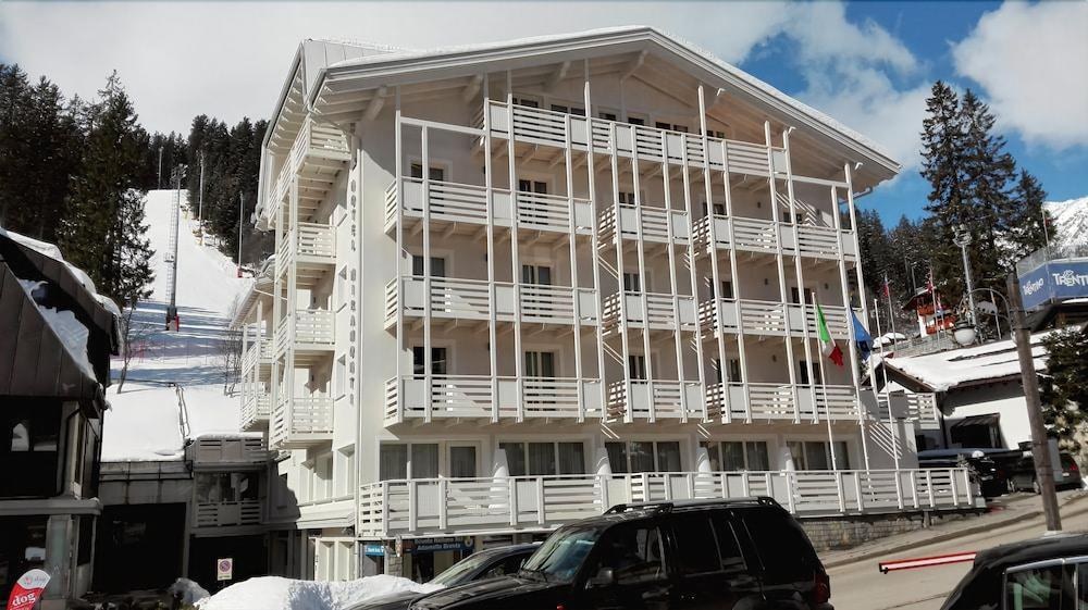 Hotel Miramonti photo 2