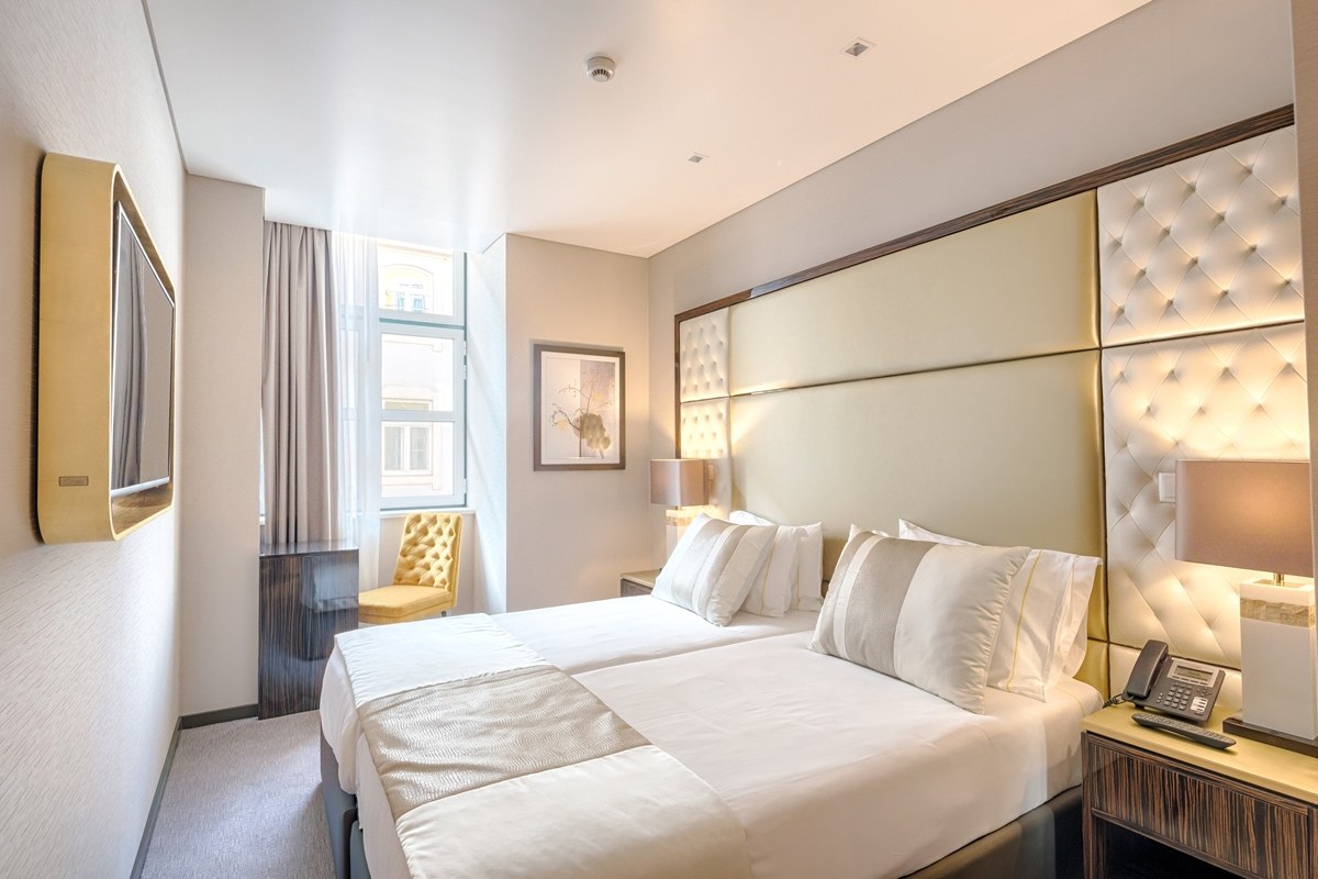 MERAPRIME GOLD DESIGN HOTEL photo 1