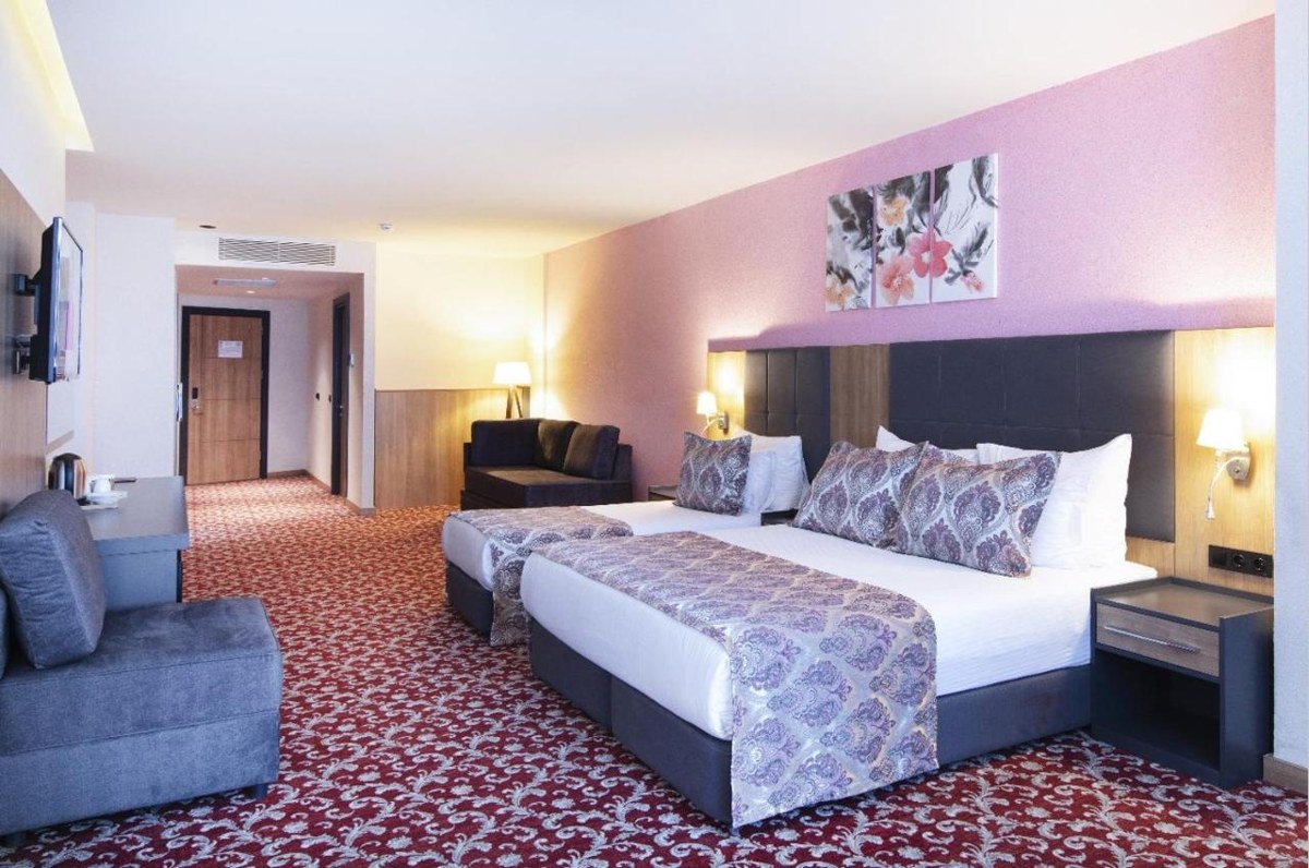 EUPHORIA HOTEL BATUMI photo 3