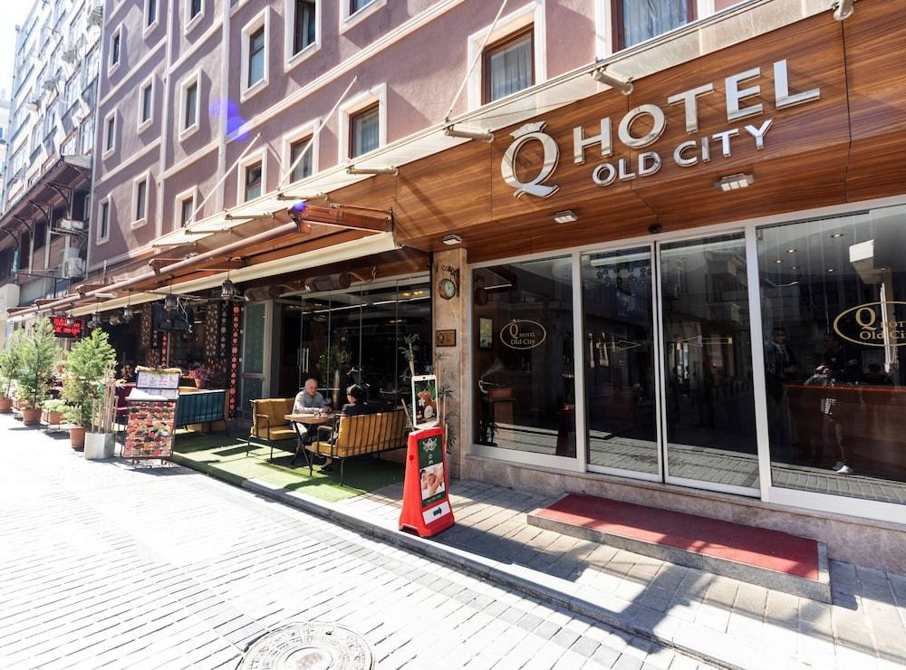 Q HOTEL OLD CITY photo 4