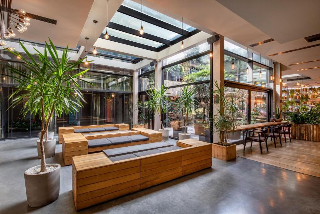 Iota Hotel Tbilisi photo 2