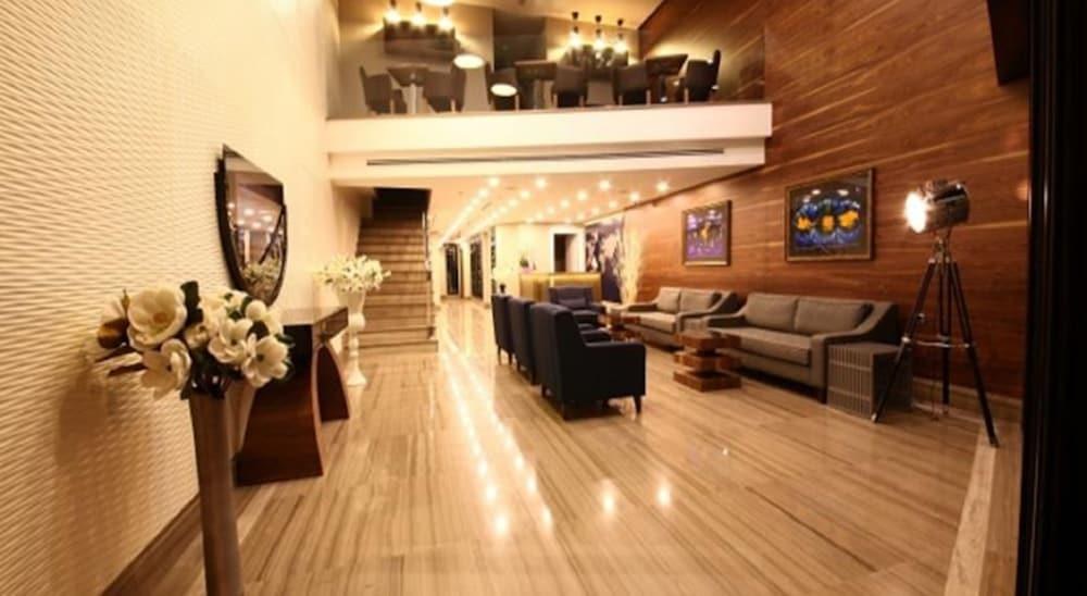 INERA HOTEL PENDIK photo 3