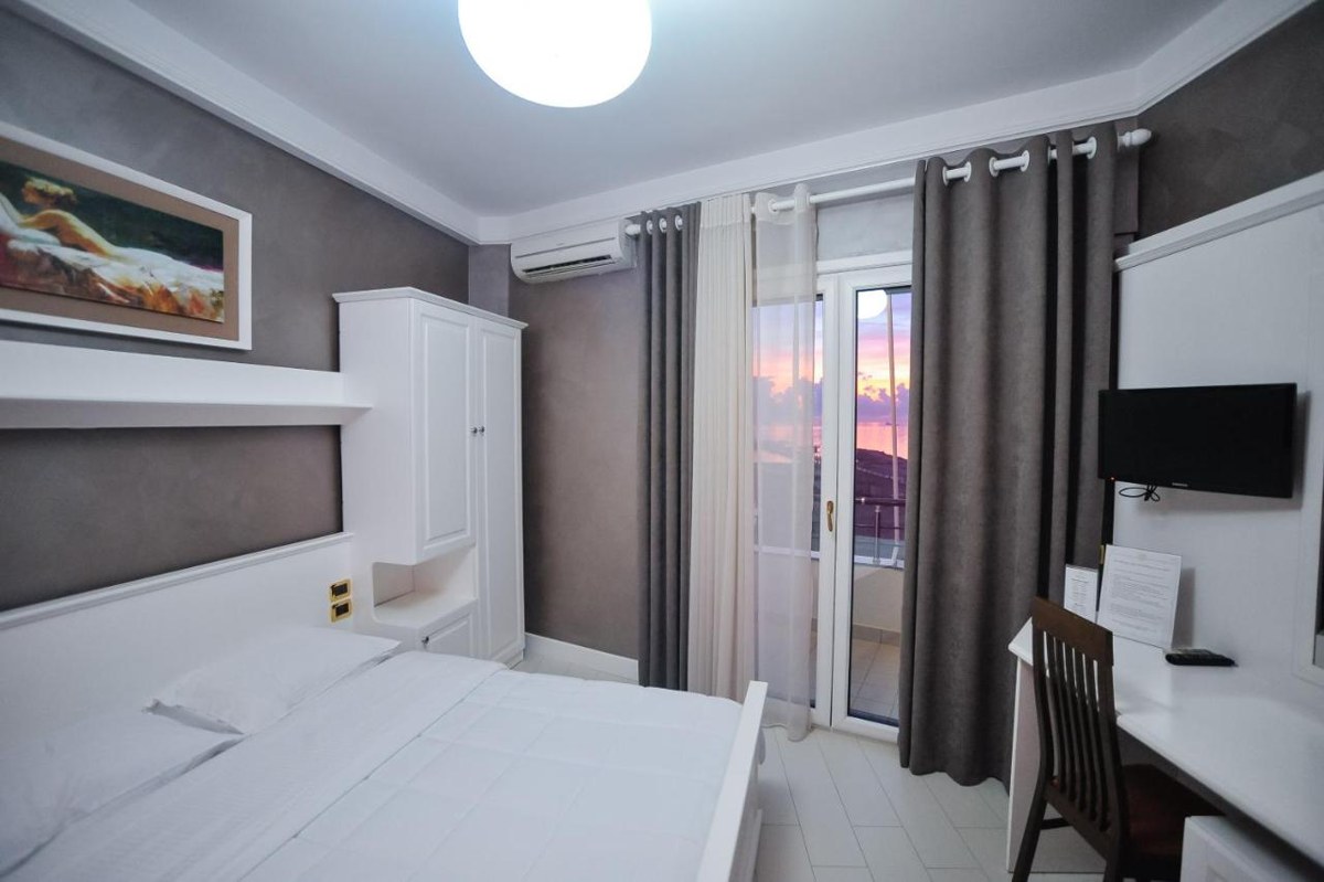 ILIRIA INTERNACIONAL HOTEL photo 3