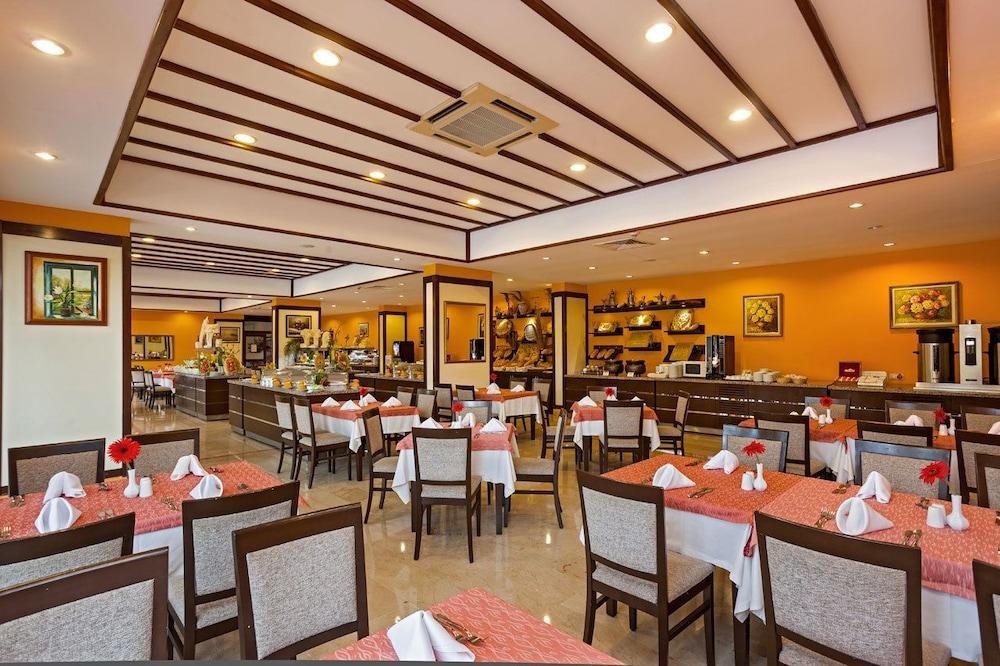 DOSI HOTEL photo 4