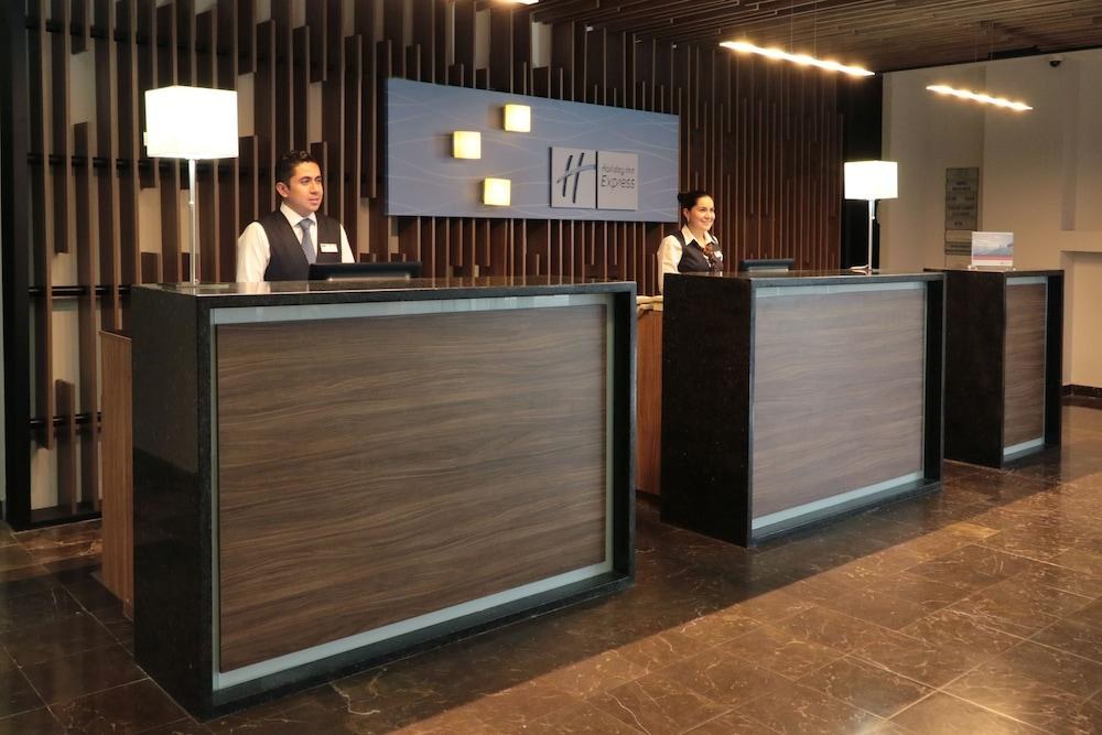 HOLIDAY INN EXPRESS SLP photo 3