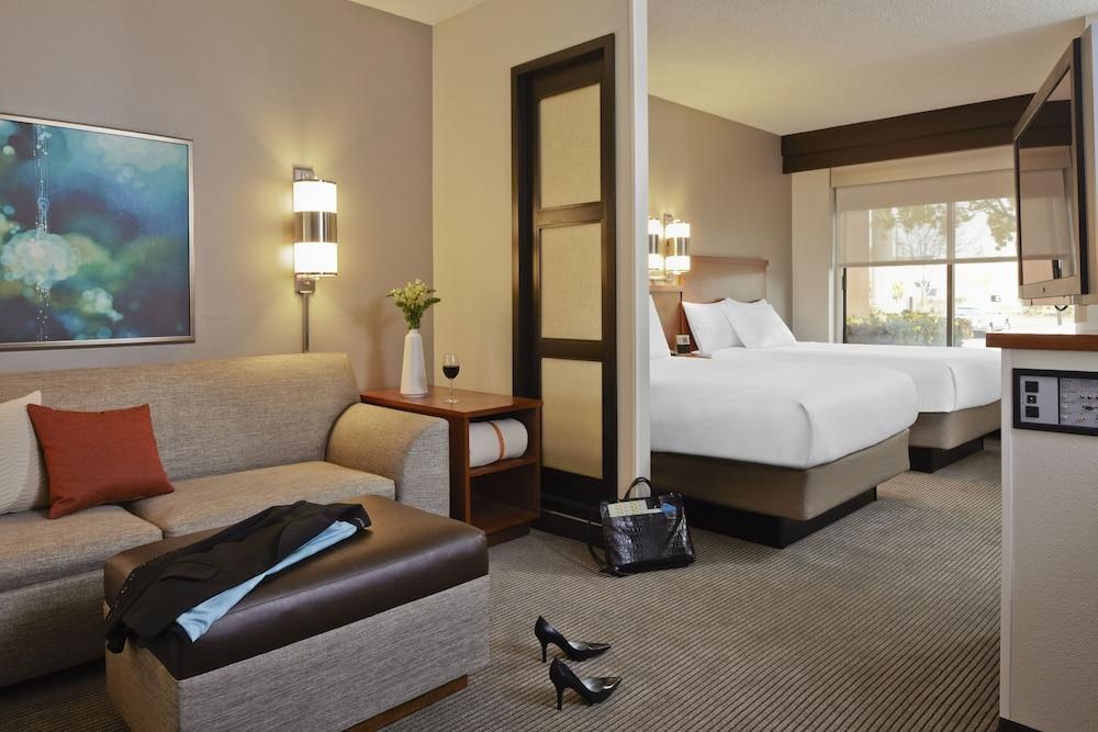 Sonesta Select Austin North photo 2