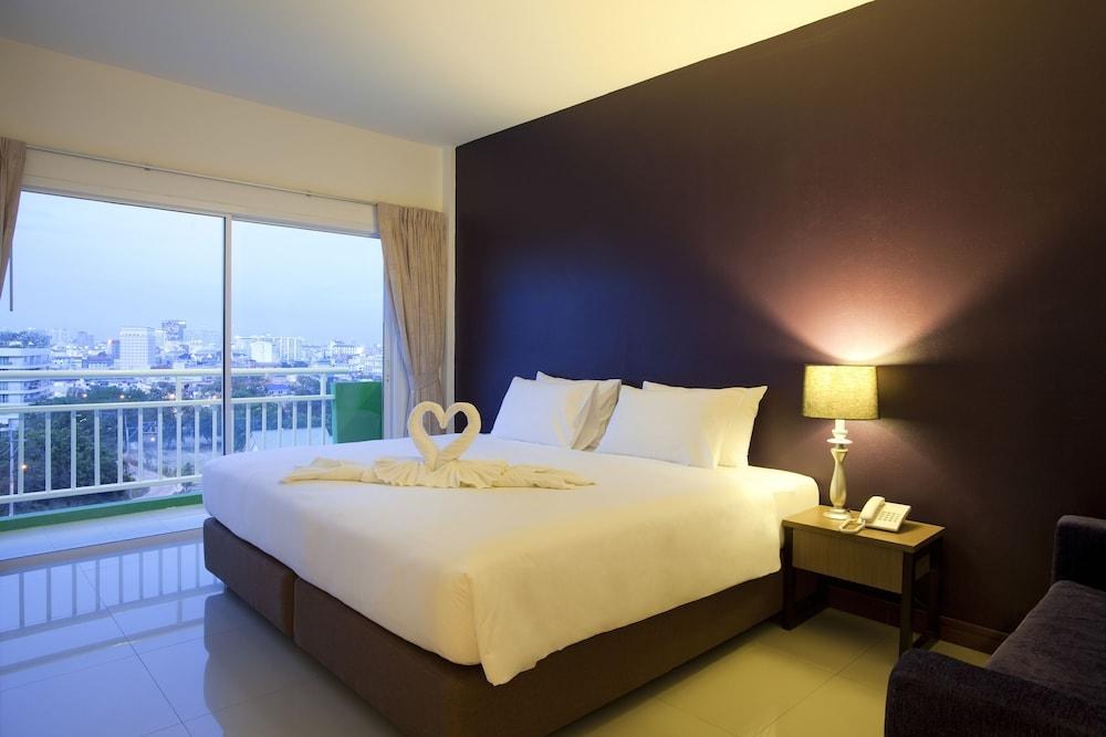 Wiz Hotel photo 3