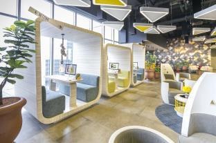 YELLO HOTEL HARMONI photo 1